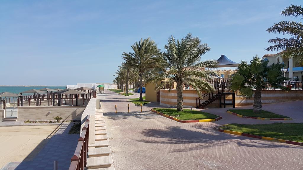 Tio Sea Resort Al Khor Eksteriør bilde Al-Shaab beach